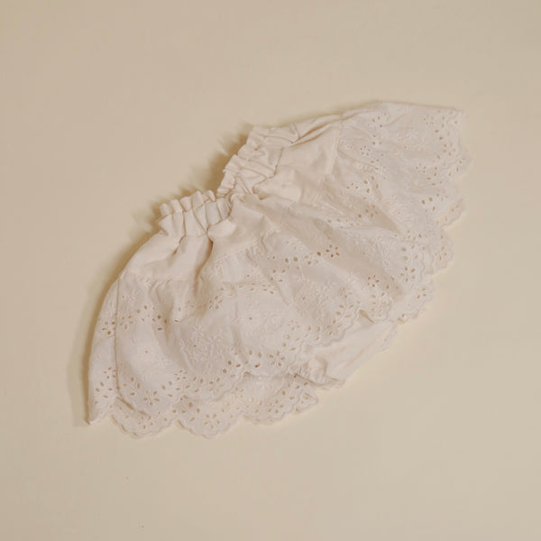 LACE  BLOOMER