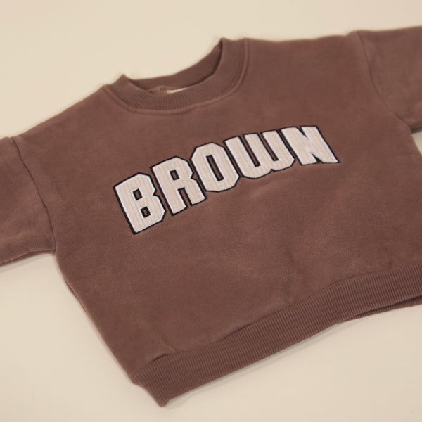 BROWN SWEATSHIRT